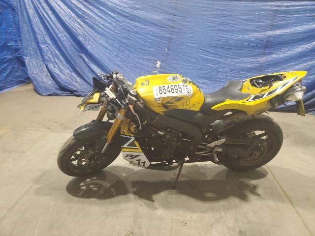 2006 Yamaha YZFR1
