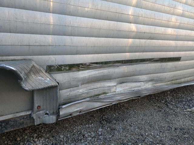 2016 Kiefer Built Inc. 2016 Kiefer Built A2G720 Livestock Trailer