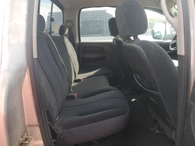 2004 Dodge RAM 3500 ST
