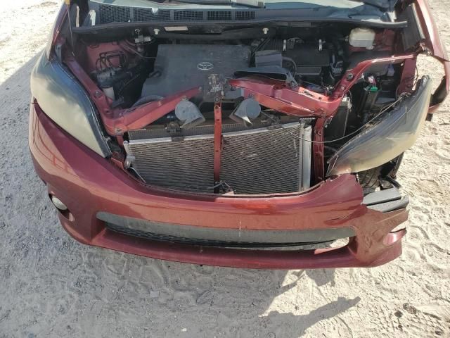 2013 Toyota 2013  Toyo Sienna
