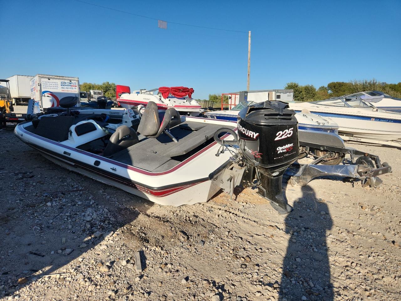 2008 Champion Boat-Boat