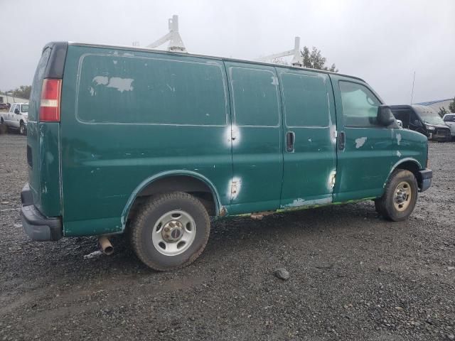 2004 GMC Savana G3500