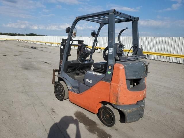 2015 Toyota Fork Lift