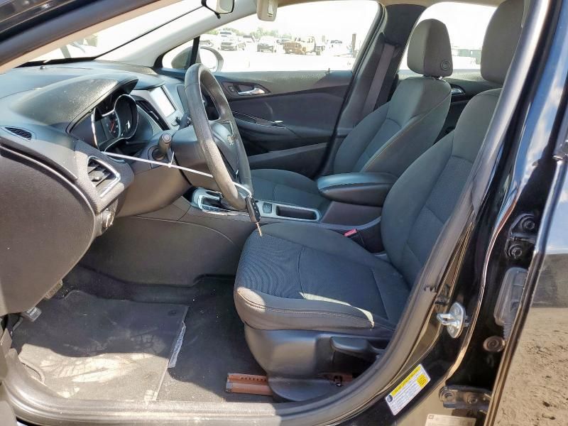2017 Chevrolet Cruze LS
