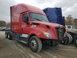 Salvage trucks for sale at Chambersburg, PA auction: 2020 Freigliner 2020 Freightliner Cascadia 126 Semi Truck
