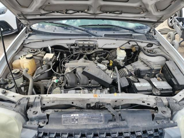 2005 Ford Escape XLT