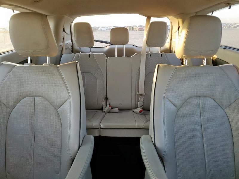 2018 Chrysler Pacifica Hybrid Limited