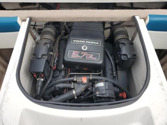 1997 Wells Cargo 1997 Wellcraft Excel Boat