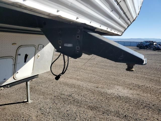 2010 Palomino 5th Wheel