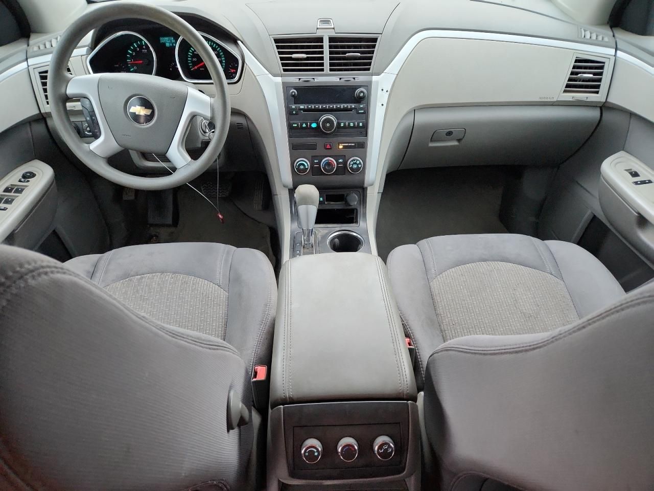 2011 Chevrolet Traverse ls