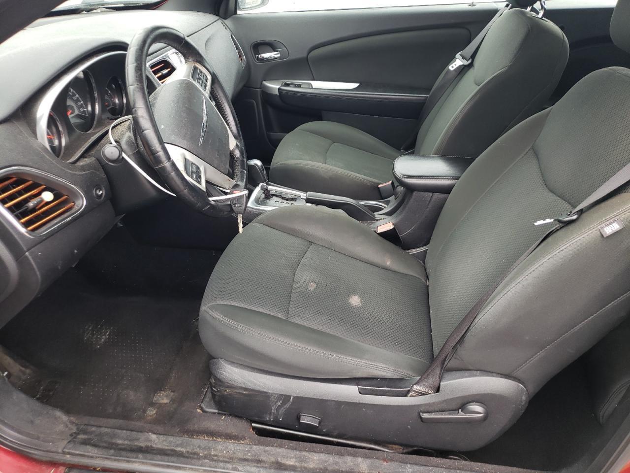 2012 Chrysler 200 Touring