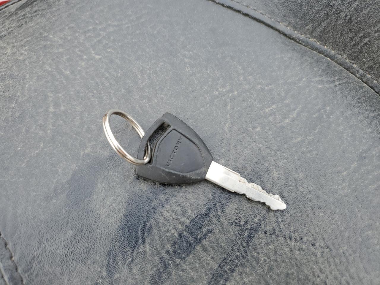 2013 Victory Vision Touring