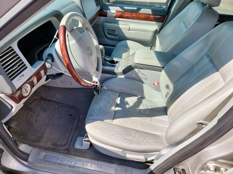 2004 Lincoln Aviator