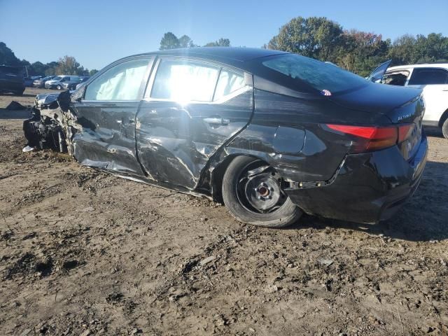 2022 Nissan Altima s