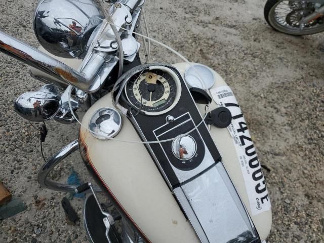 2011 Harley-Davidson Flstn