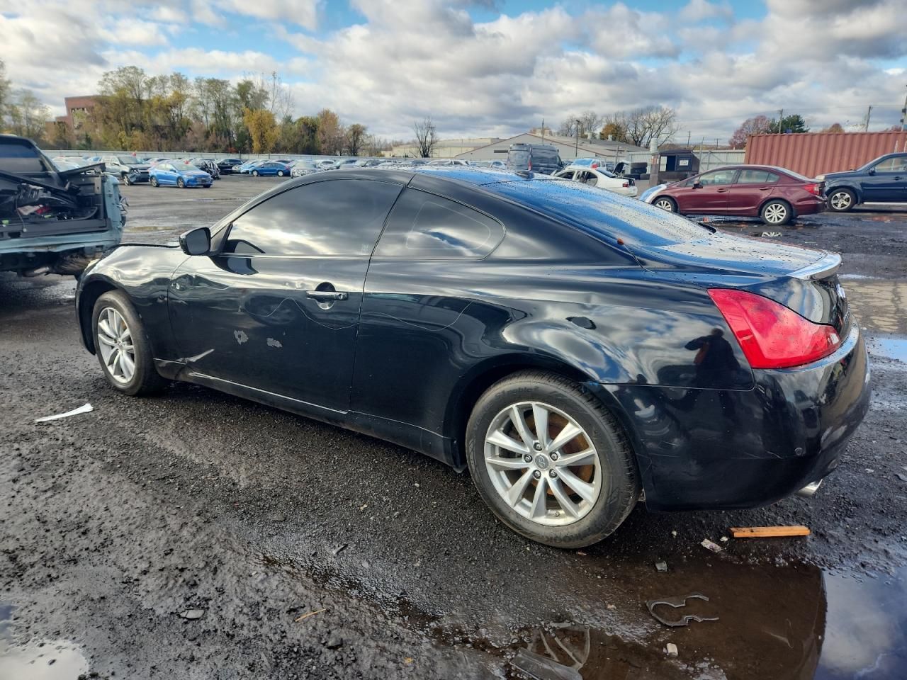 2010 Infiniti G37