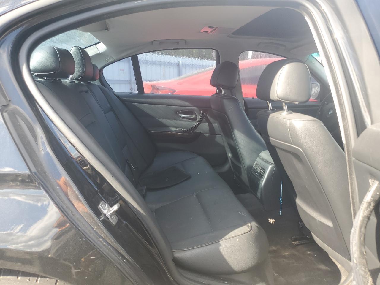 2010 BMW 328 i