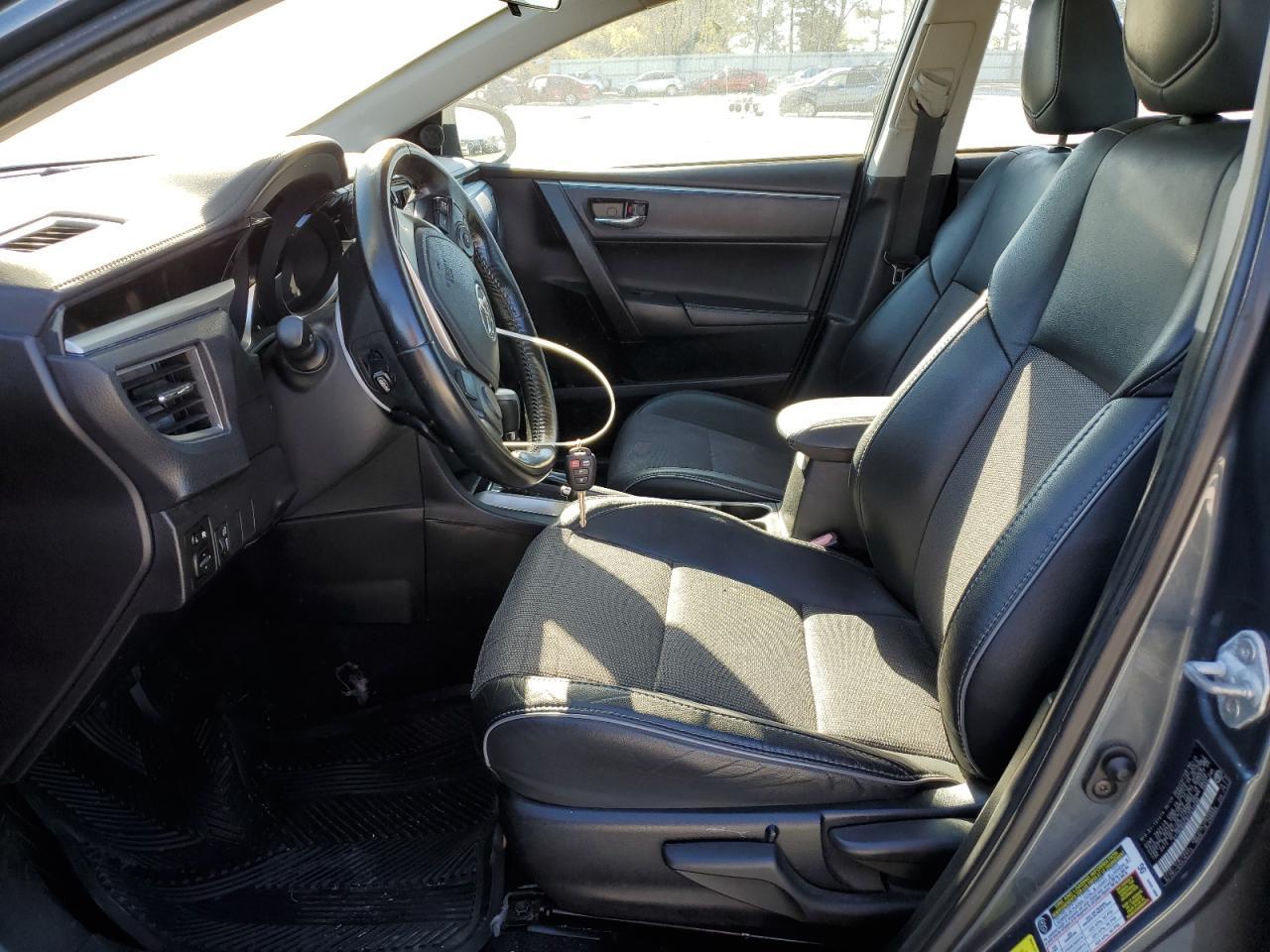 2015 Toyota Corolla l