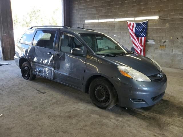 2009 Toyota Sienna CE