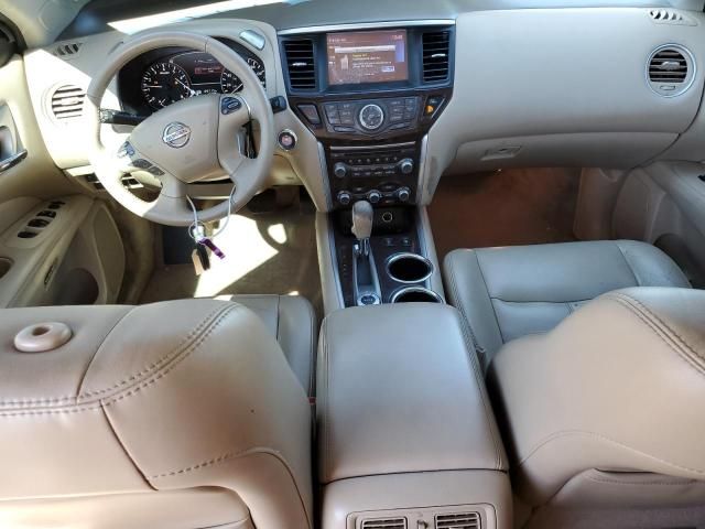 2014 Nissan Pathfinder s