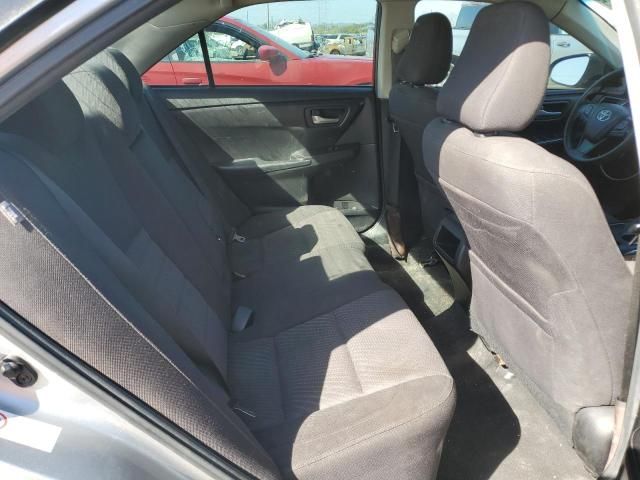 2015 Toyota Camry le