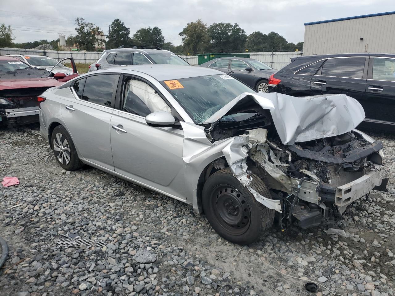 2019 Nissan Altima s