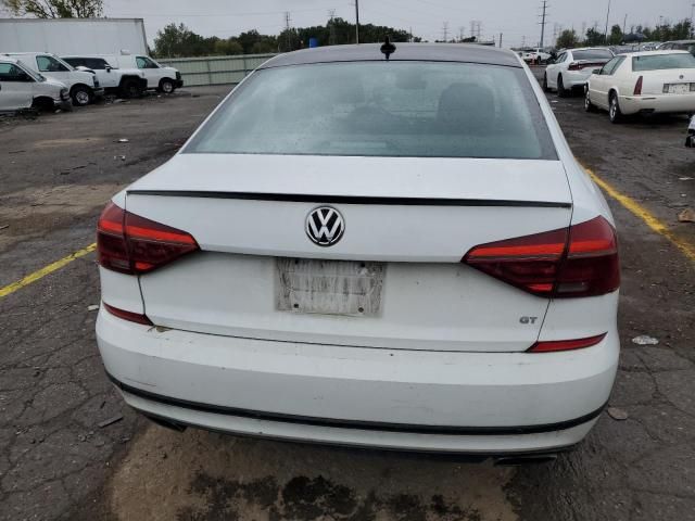 2018 Volkswagen Passat GT