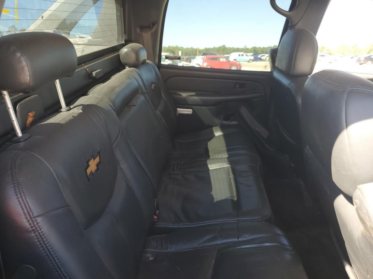 2002 Chevrolet Avalanche C1500