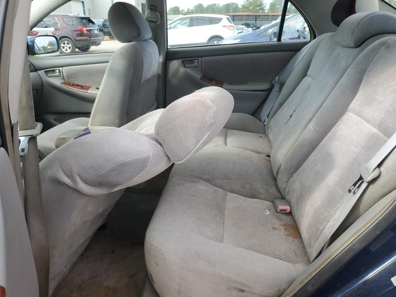 2005 Toyota Corolla ce