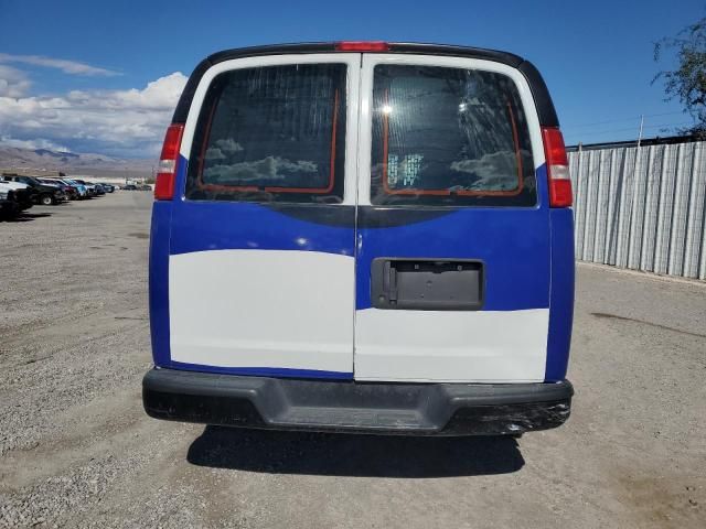 2021 Chev Express G3500