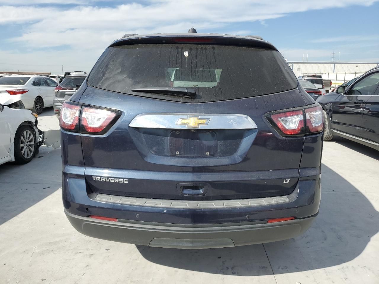 2017 Chevrolet Traverse lt