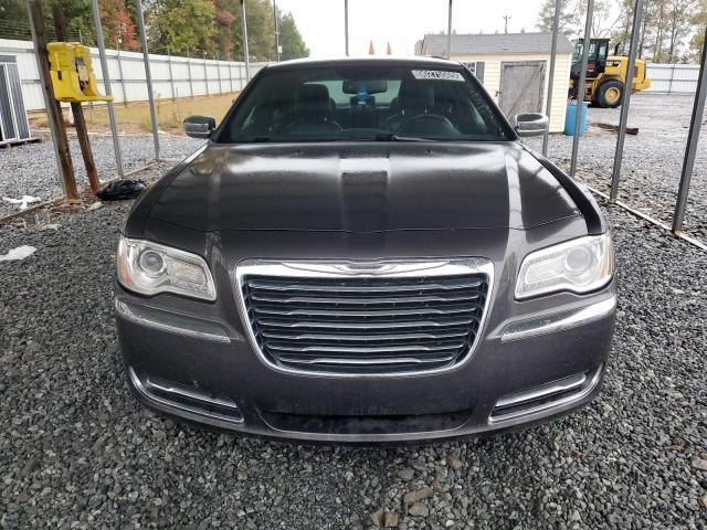 2013 Chrysler 300