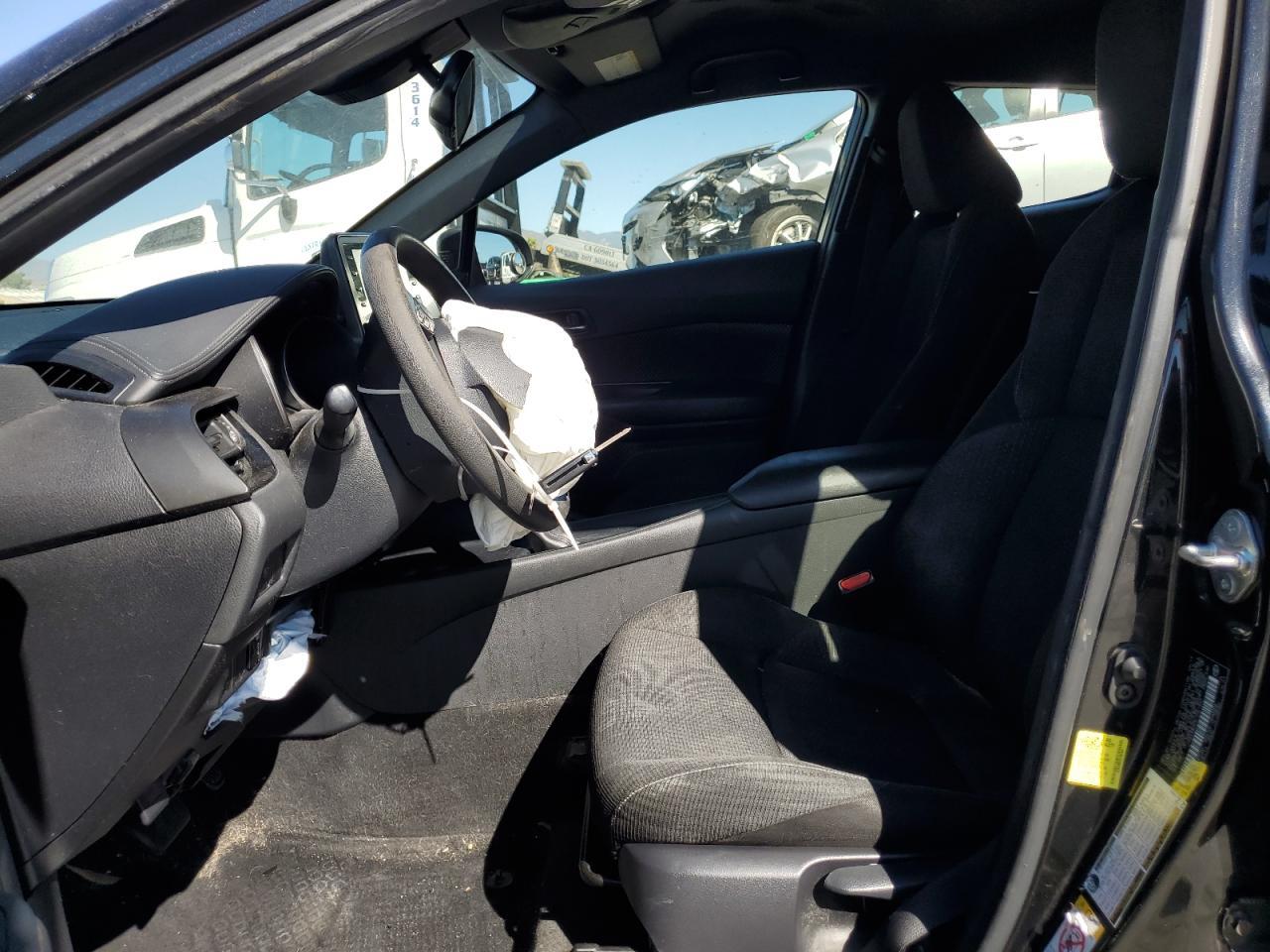 2019 Toyota C-hr xle