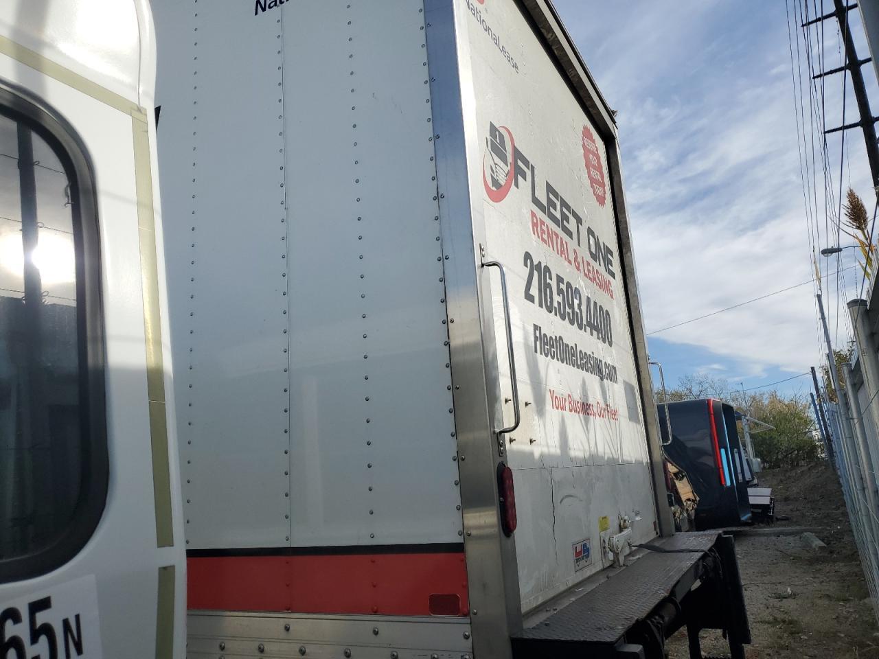 2025 Freigliner 2025 Freightliner Business Class M2 BOX Truck