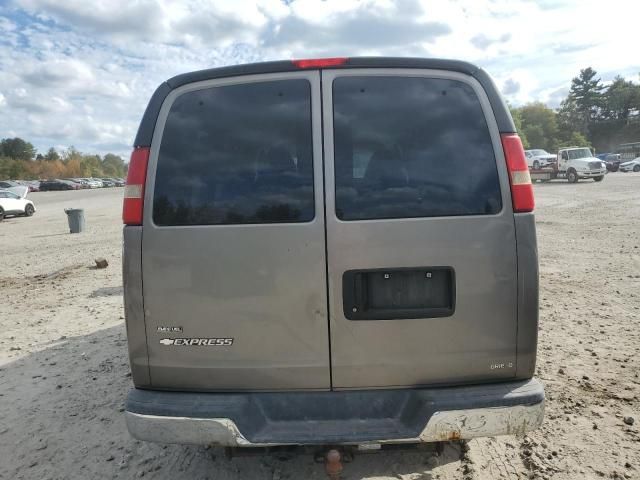 2011 Chevrolet Express G1500 LT