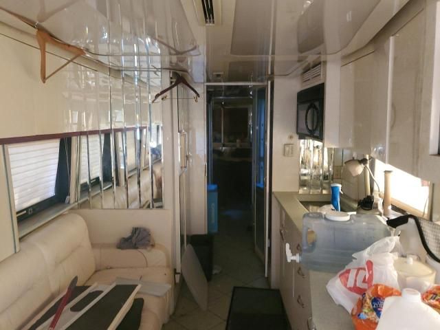 1998 Prevost Bus