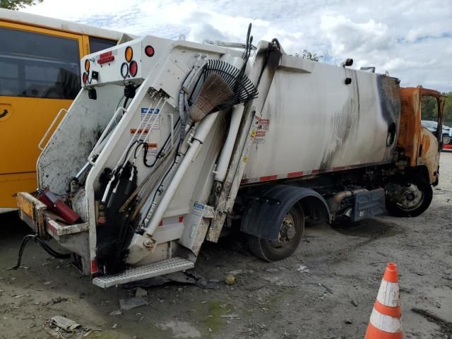 2023 Isuzu NRR Refuse Truck