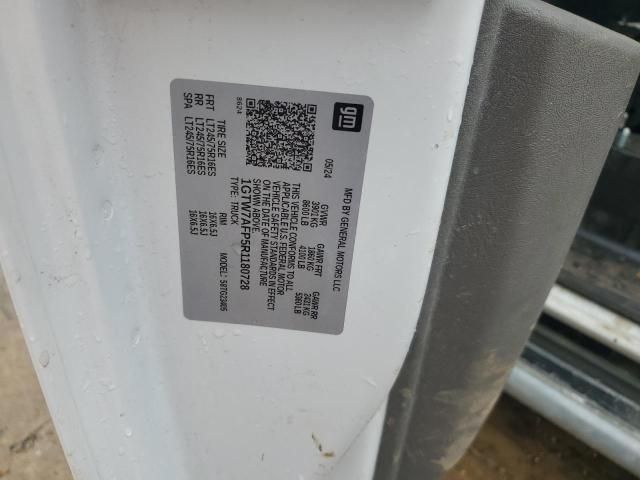 2024 GMC Savana G2500