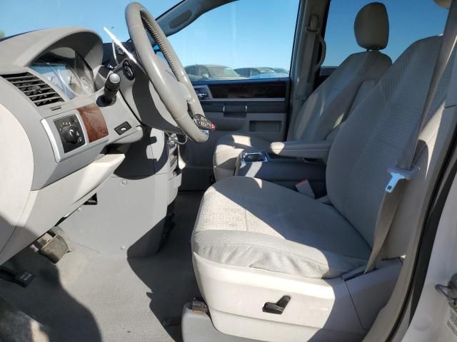 2010 Chrysler Town & Country Touring