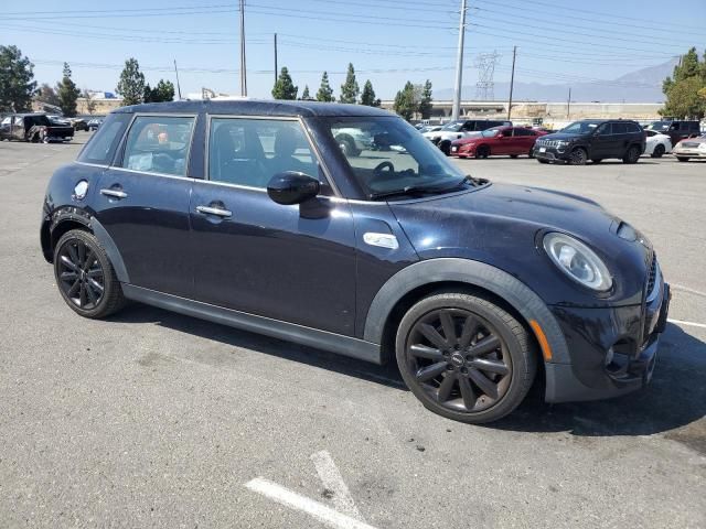 2020 Mini Cooper S