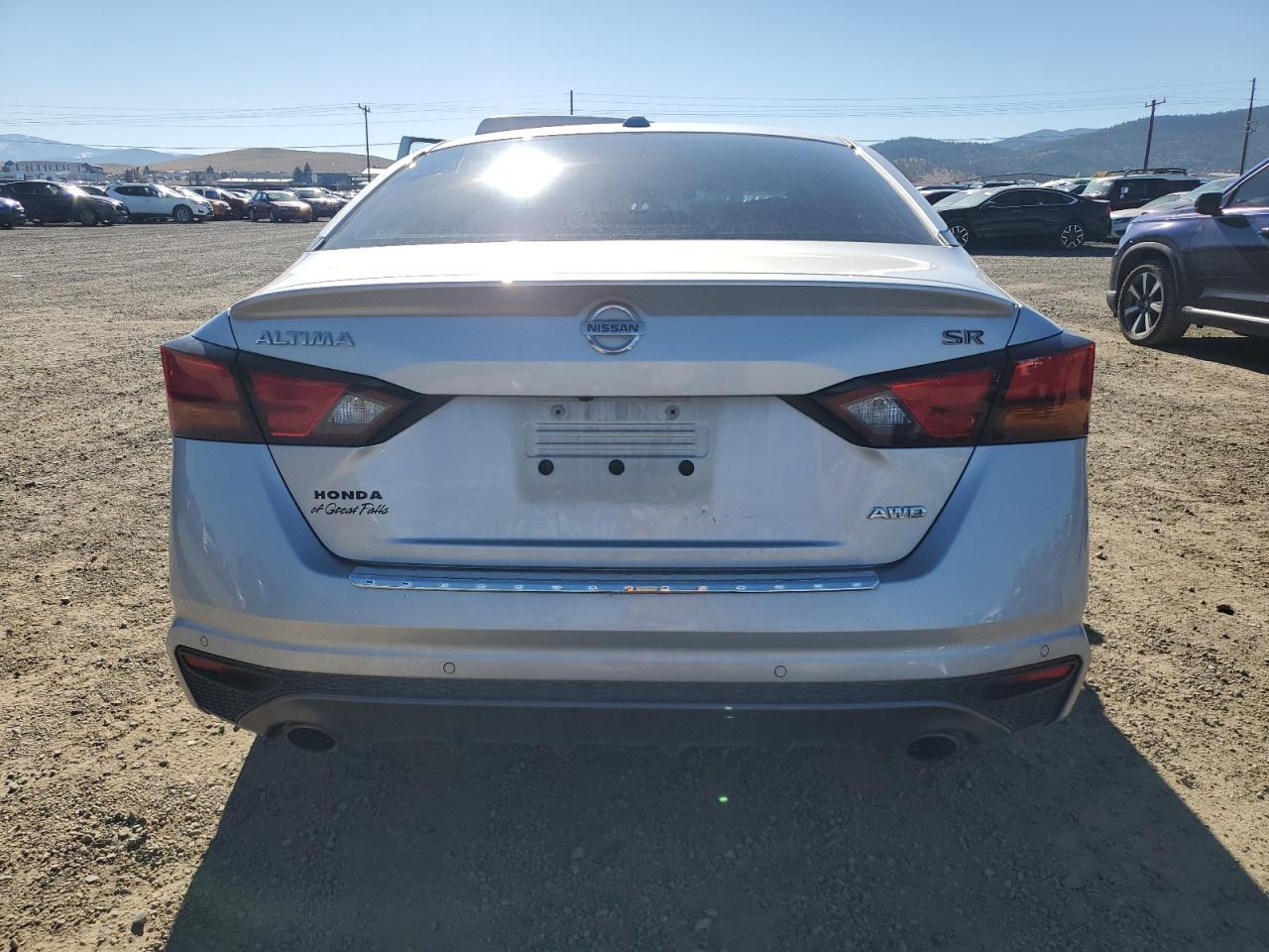 2020 Nissan Altima sr