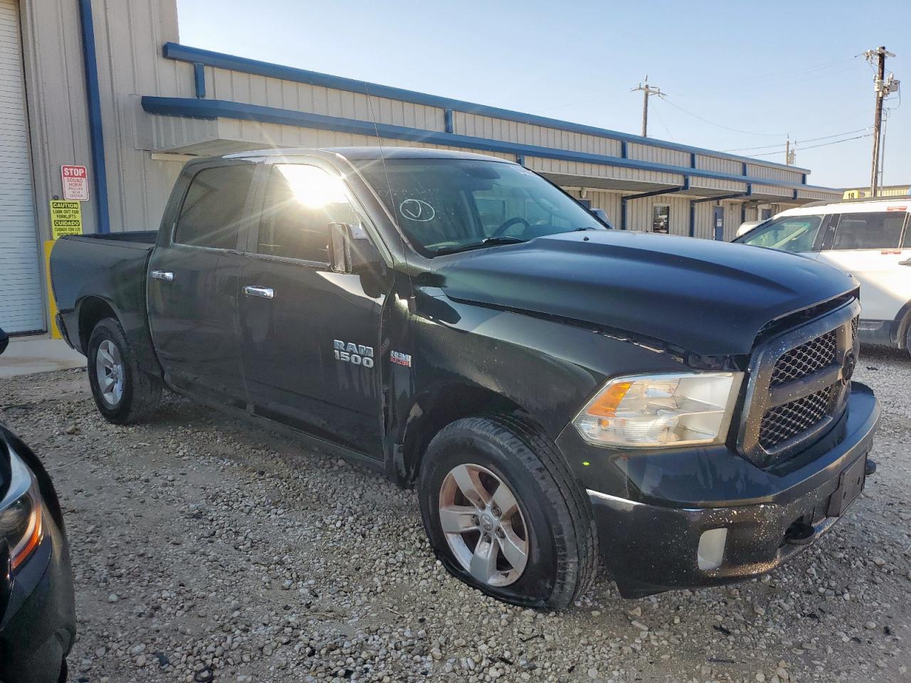 2016 Dodge RAM 1500 SLT