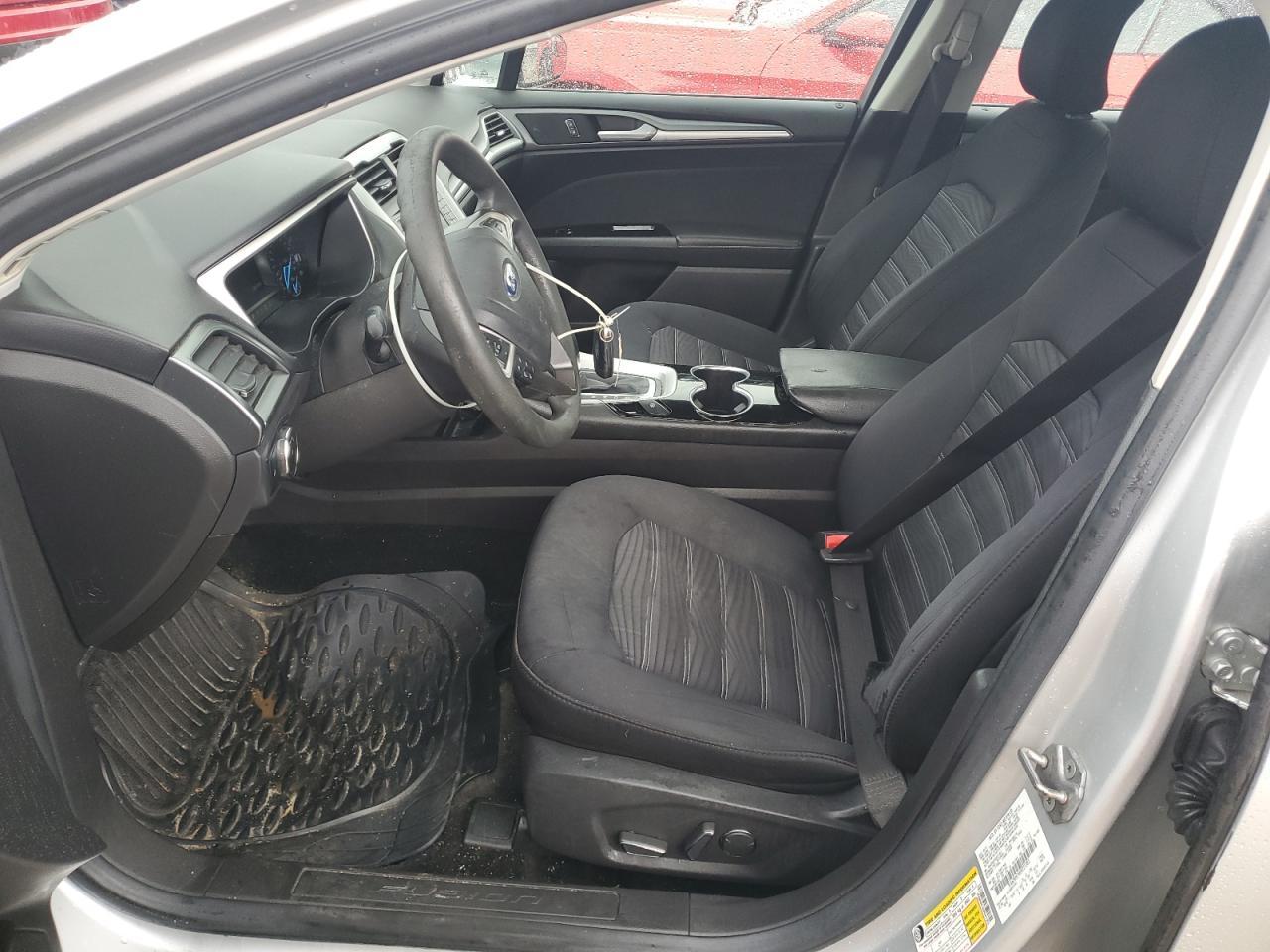 2016 Ford Fusion se