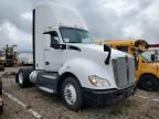 2016 Kenworth T680 Semi Truck