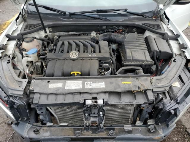 2018 Volkswagen Passat GT