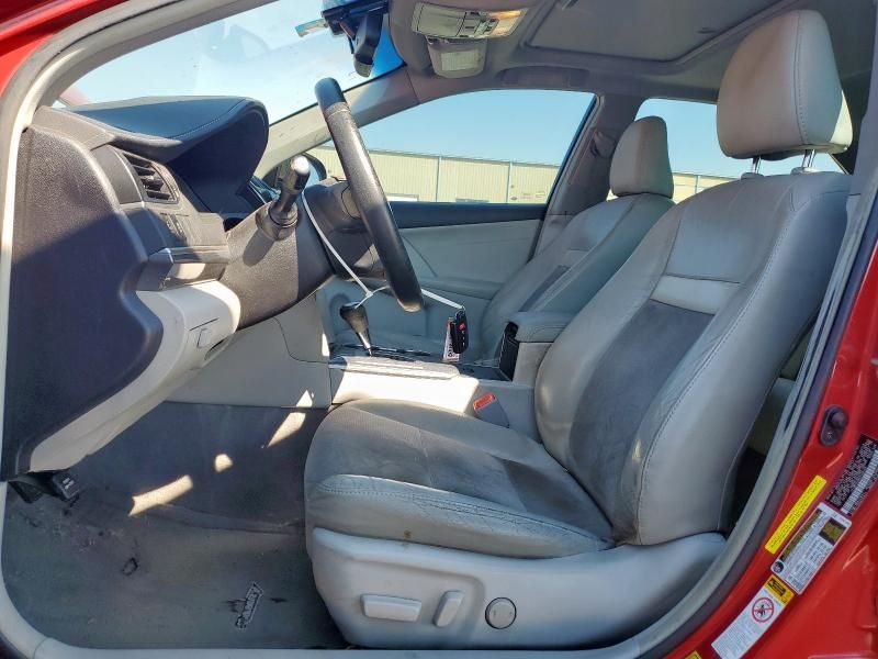 2014 Toyota Camry Hybrid