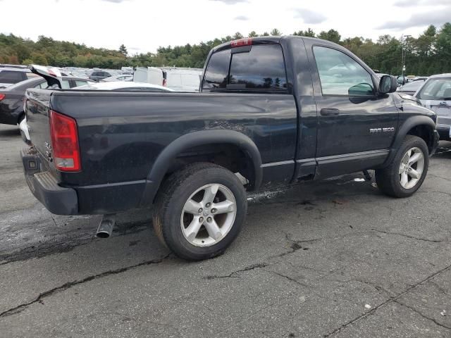 2004 Dodge RAM 1500 ST