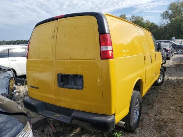 2020 Chevrolet Express G2500