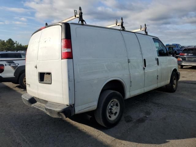 2016 Chevrolet Express G2500