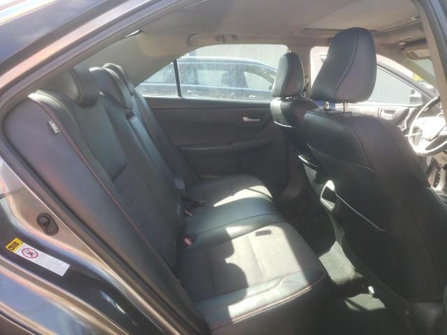 2016 Toyota Camry le